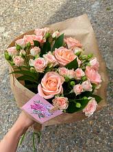 Букет цветов из:  Розы #REPLACE_PRED# Кубанской