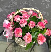 Цветочная композиция из Розы в корзине #REPLACE_PRED# Кубанской
