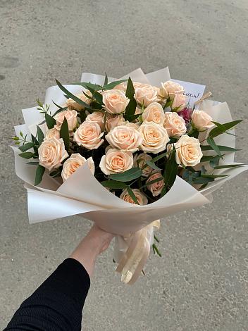 Букет Кремовые розы Латте в Кубанской
